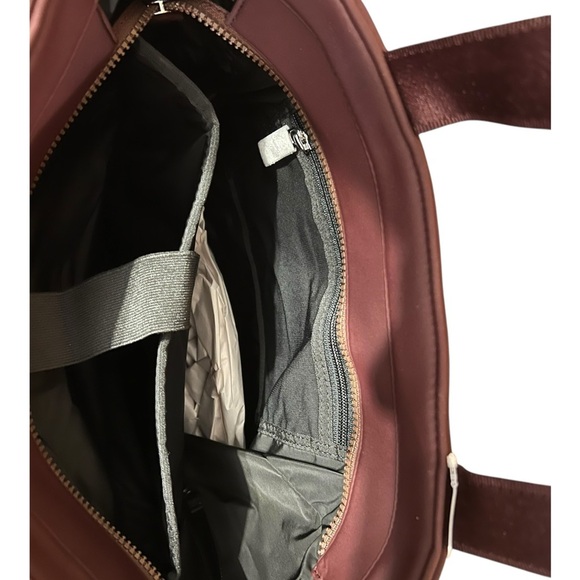 Athleta Diem North to South Tote Bag – One Size - Picture 6 of 7